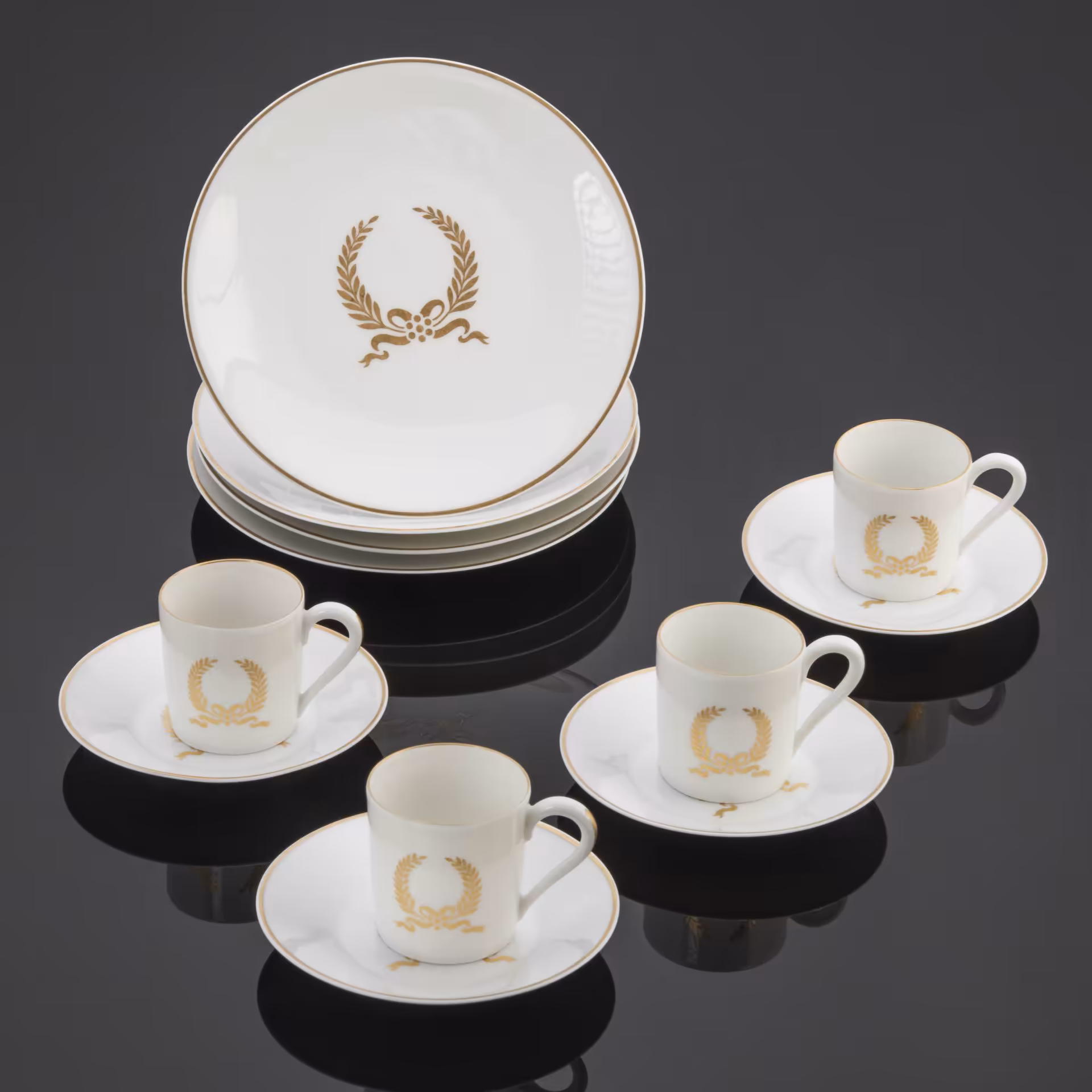 Набор кофейный на 4 персоны с декором в виде лаврового венка, Porcelaine de Paris