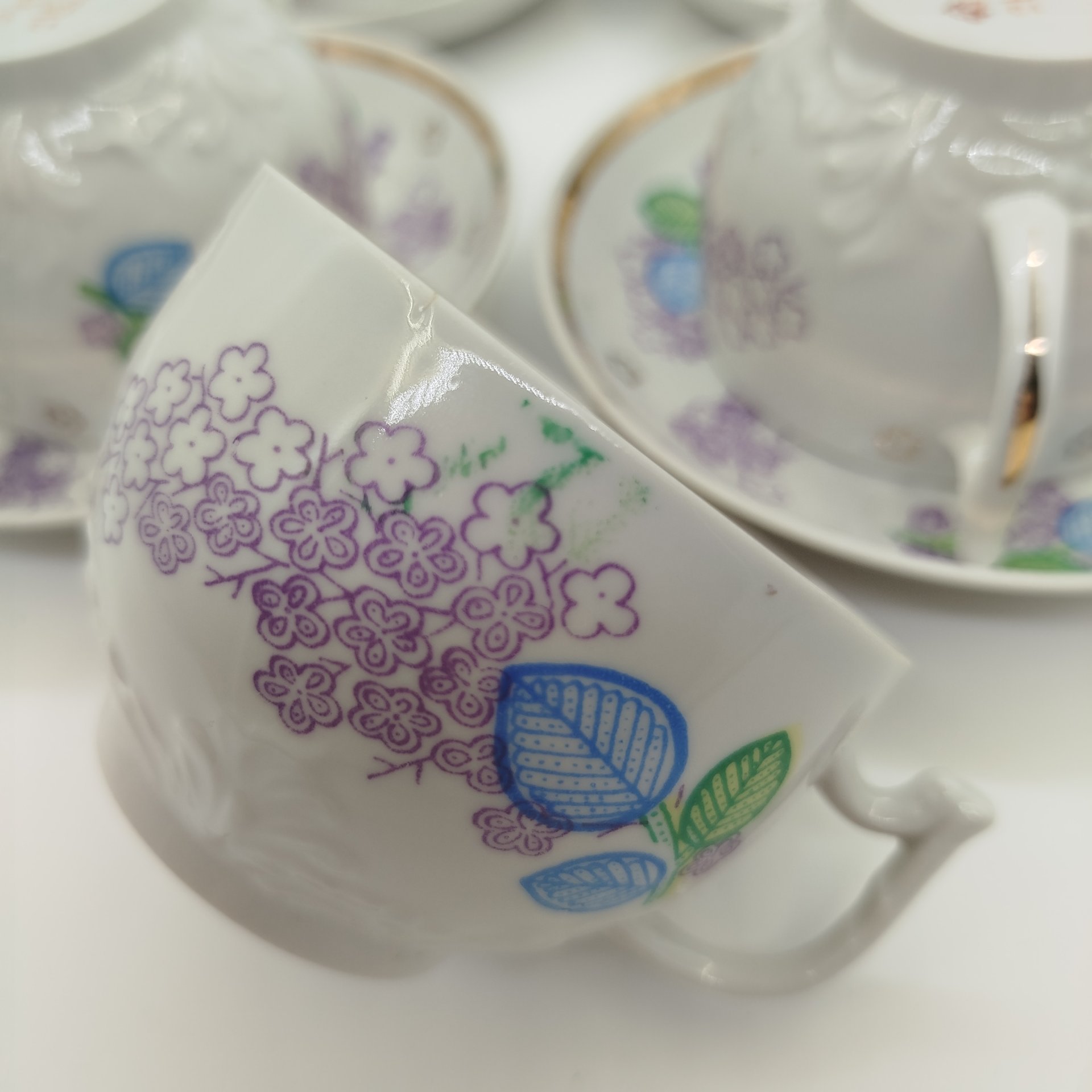 Набор из четырех чайных пар с растительным декором, фарфор, деколь, Дмитровский фарфоровый завод (ДФЗ Вербилки), СССР, 1965-1991 гг.