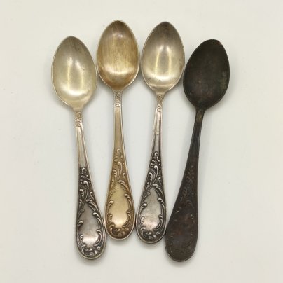 Набор из 4-х чайных ложек с растительным декором, мНЦ (медь-никель-цинк), Кольчугинский завод цветных металлов, СССР, 1960-1990 гг.