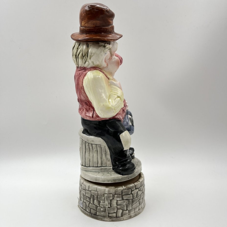 Штоф музыкальный "Гуляка", фаянс, роспись, металл, Западная Европа, 1970-2000 гг.