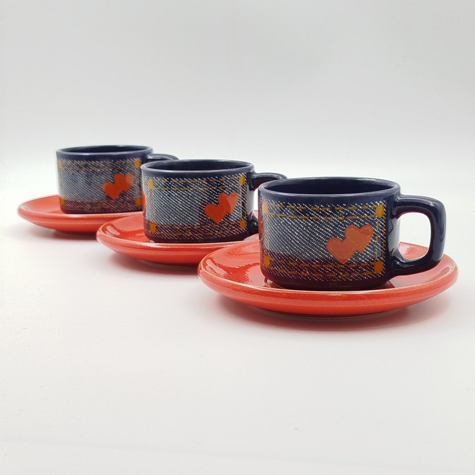 Набор из 3-х кофейных пар с декором в виде сердец, керамика, деколь, KIL, Югославия, 1980-1990 гг.