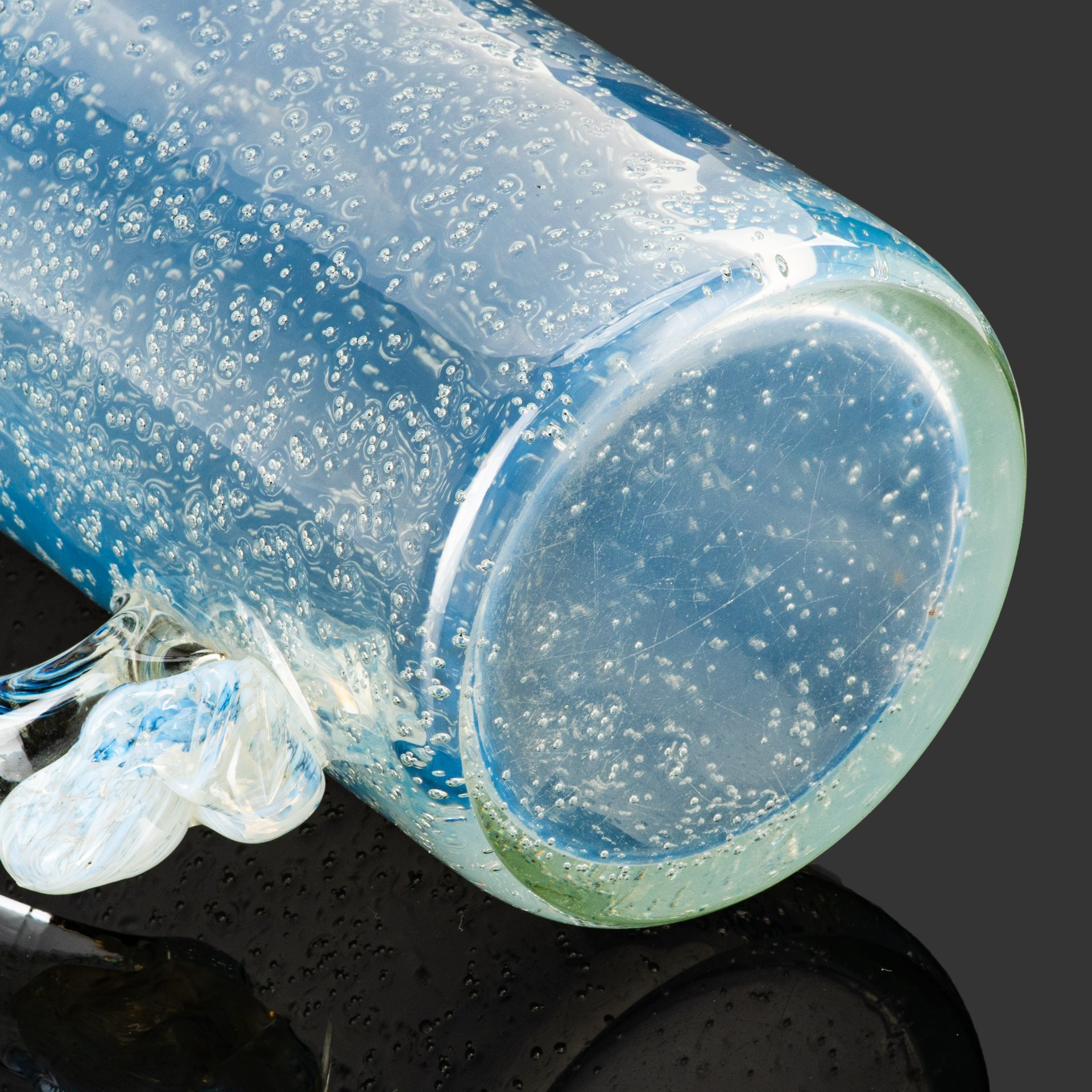 Кружка пивная большая из сульфидно-цинкового стекла, цветное стекло, гутная техника, Львовская керамико-скульптурная фабрика (ЛКСФ), СССР, 1970-1980 гг.