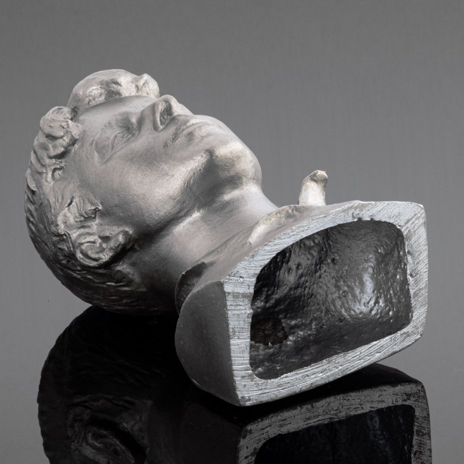Бюст "Сергей Александрович Есенин", скульптор Ю.С. Жмаев