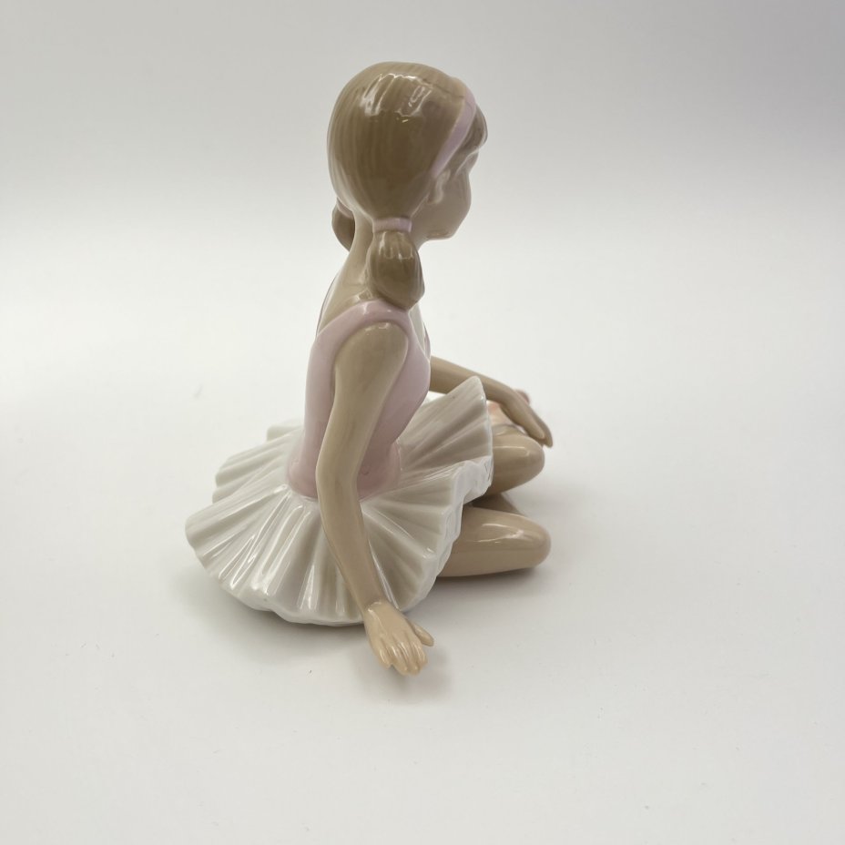 Статуэтка "Балерина", фарфор, роспись, Leonardo Collection, Великобритания, 1990-2010 гг.
