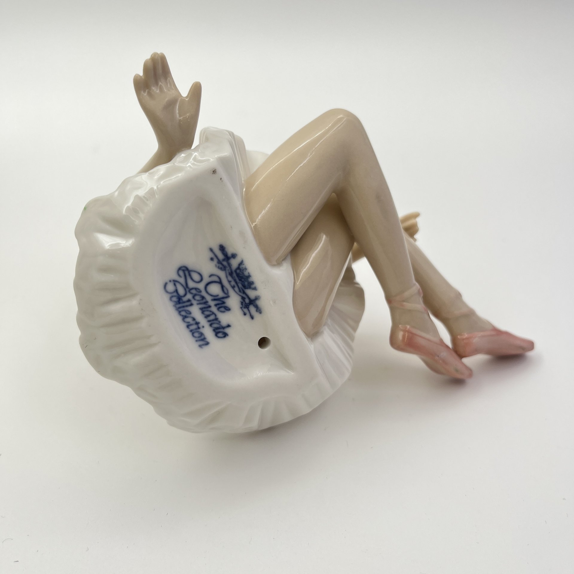 Статуэтка "Балерина", фарфор, роспись, Leonardo Collection, Великобритания, 1990-2010 гг.