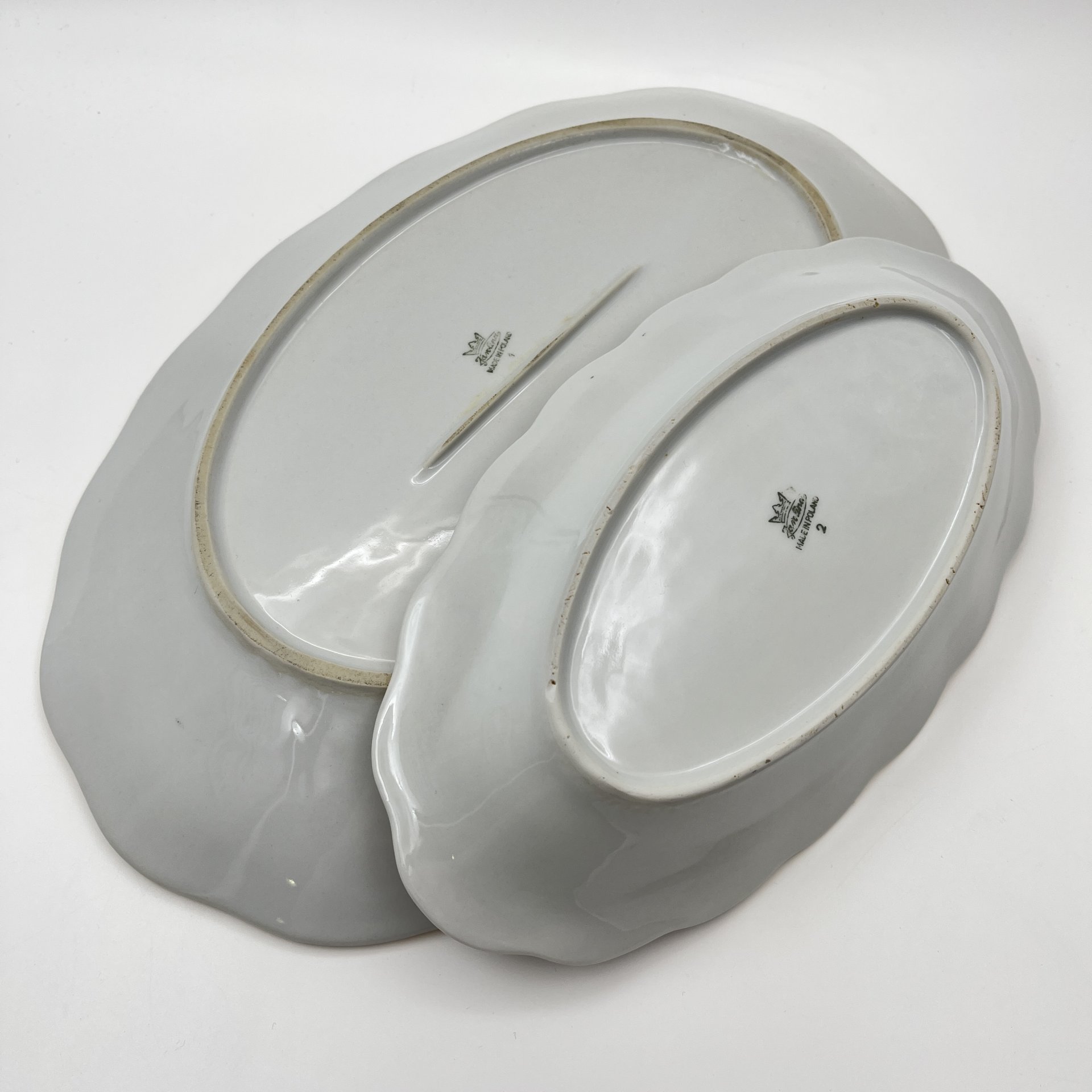 Набор из 2-х блюд (селёдочниц), украшенных изображением розы, фарфор, деколь, золочение, Karolina (Фарфоровая мануфактура «Каролина», Польша), Польша, 1980-1990 гг.