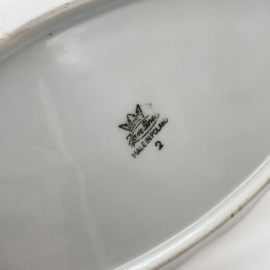 Набор из 2-х блюд (селёдочниц), украшенных изображением розы, фарфор, деколь, золочение, Karolina (Фарфоровая мануфактура «Каролина», Польша), Польша, 1980-1990 гг.