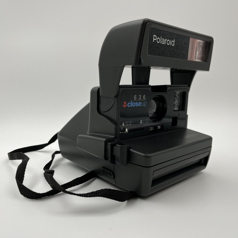 Фотоаппарат мгновенной печати "Polaroid 636 Close Up" в оригинальной коробке, пластик, картон, Polaroid, Великобритания, 1990-1994 гг.