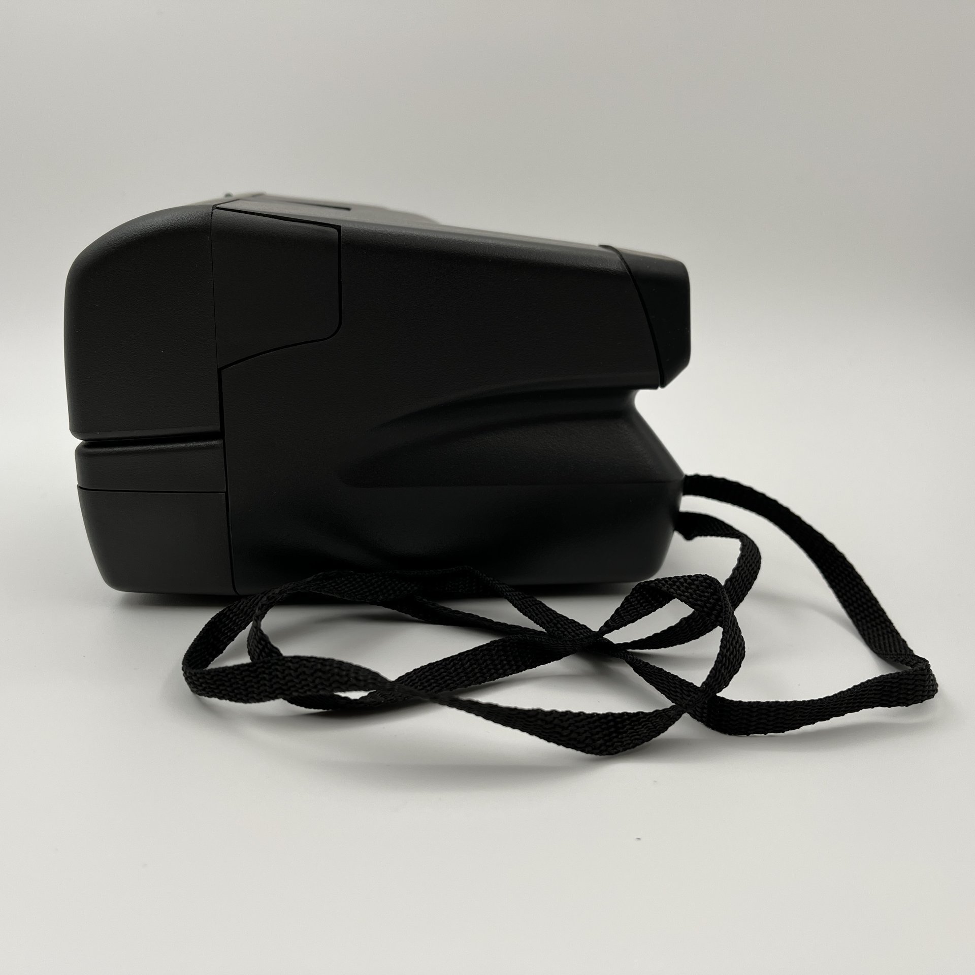 Фотоаппарат мгновенной печати "Polaroid 636 Close Up" в оригинальной коробке, пластик, картон, Polaroid, Великобритания, 1990-1994 гг.