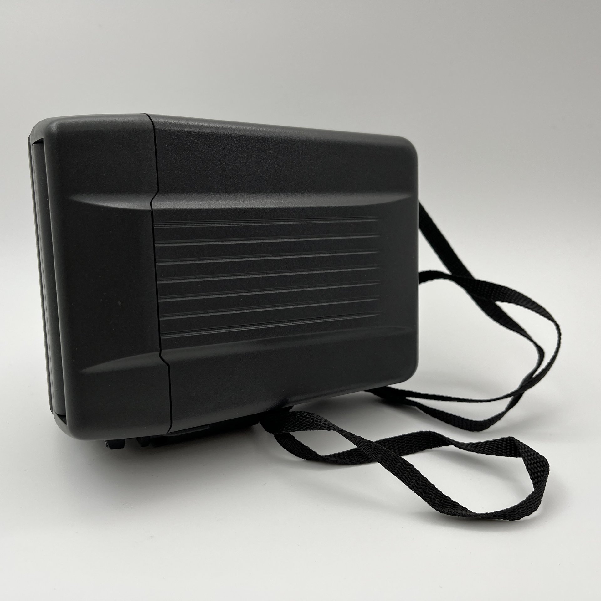 Фотоаппарат мгновенной печати "Polaroid 636 Close Up" в оригинальной коробке, пластик, картон, Polaroid, Великобритания, 1990-1994 гг.