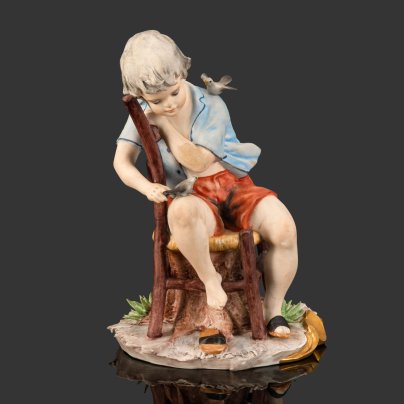 Статуэтка "Мальчик с птицами", скульптор Gianni Merlo, Capodimonte (Каподимонте)