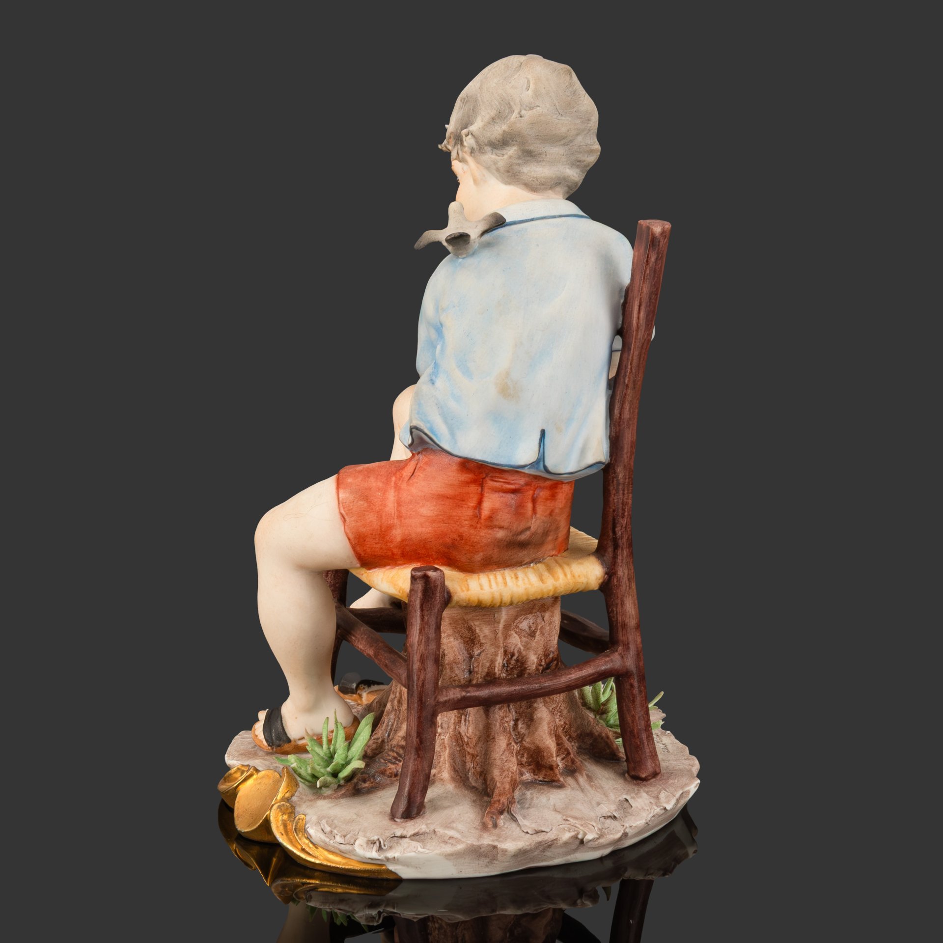 Статуэтка "Мальчик с птицами", скульптор Gianni Merlo, Capodimonte (Каподимонте)