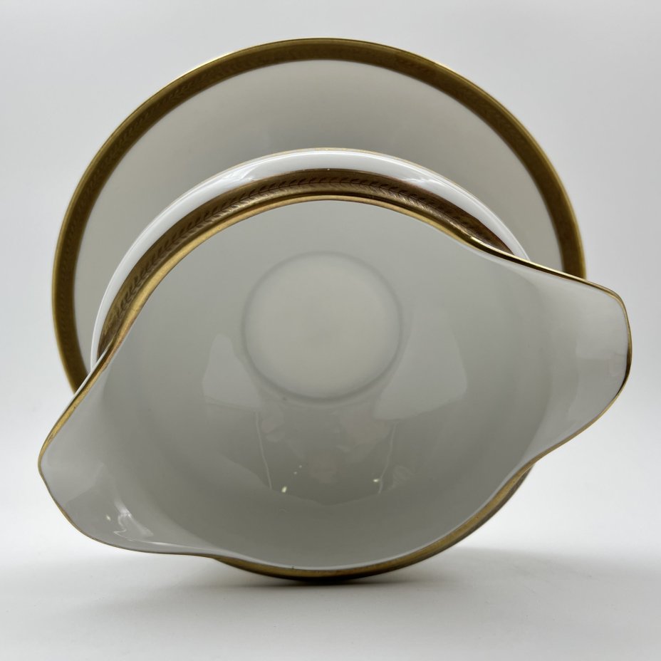 Соусник с растительным декором, серия "Charleroi-Bruxelles", фарфор, золочение, Tirschenreuth, Германия, 1969-1990 гг.