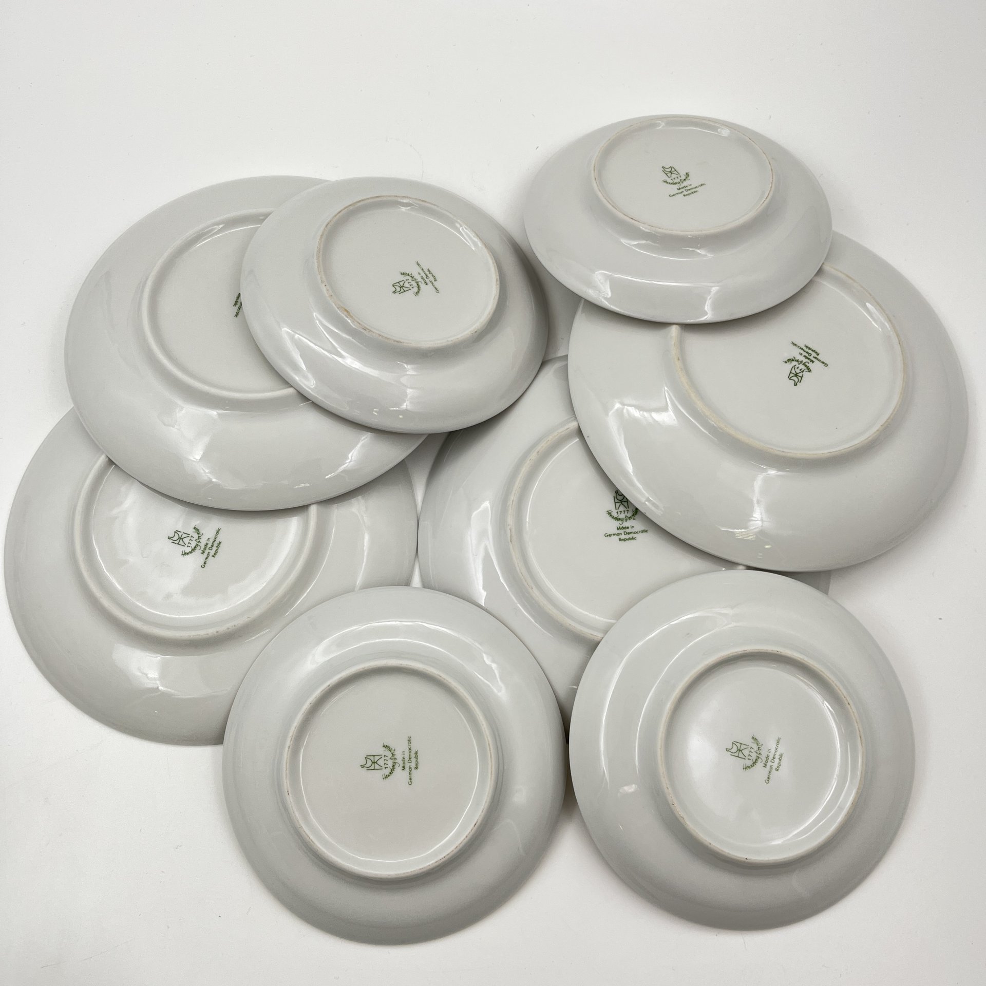 Сервиз чайно-кофейный "Мейсенский букет" на 4 персоны (17 предметов), фарфор, деколь, золочение, Graf Von Henneberg Porzellan, 1777 Jlmenau, ГДР, 1977-1990 гг.