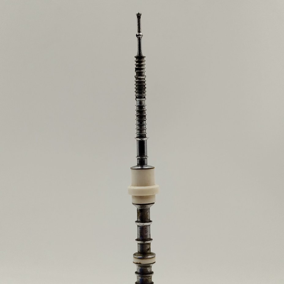 Винтажная сувенирная статуэтка "Останкинская башня"