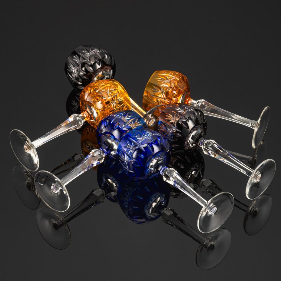 Набор бокалов для вина на 6 персон, украшенных резным орнаментом, хрусталь, алмазная грань, Echt Bleikristall, Германия, 1970-1990 гг.