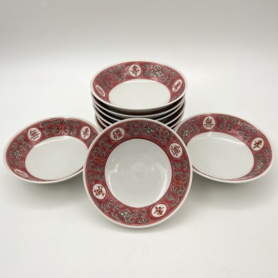 Набор из 10-ти пиал, украшенных иероглифами ("тысячи лет Вам без конца"), фарфор, роспись, Китай, 1960-1980 гг.