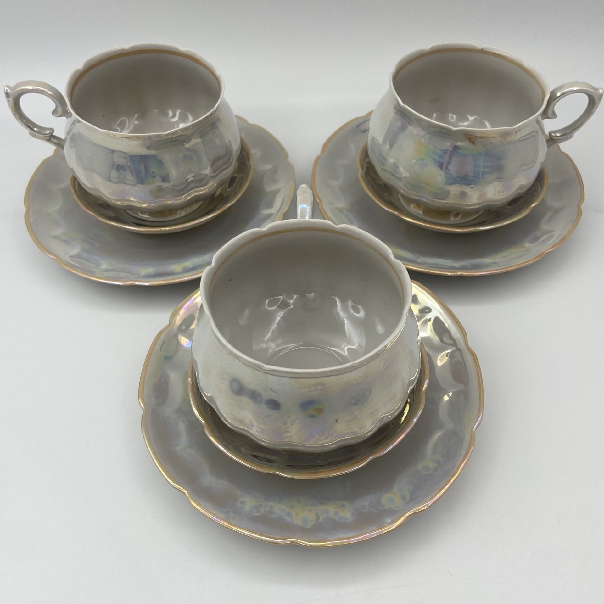 Набор для подачи чая на 3 персоны перламутрового оттенка (9 предметов), фарфор, люстр, Октябрьский фарфорово-фаянсовый завод, СССР, 1964-1991 гг.