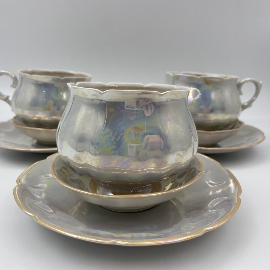 Набор для подачи чая на 3 персоны перламутрового оттенка (9 предметов), фарфор, люстр, Октябрьский фарфорово-фаянсовый завод, СССР, 1964-1991 гг.