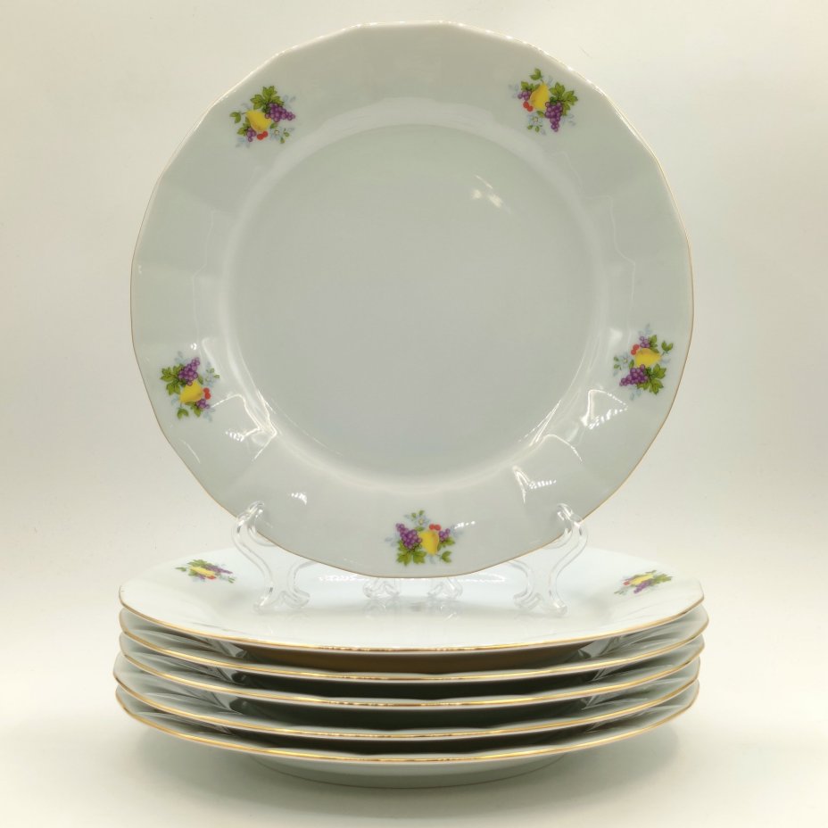 Набор из 6-ти обеденных тарелок с декором в виде фруктов и ягод, фарфор, деколь, золочение, Epiag D. F., Чехия, 1990-2015 гг.