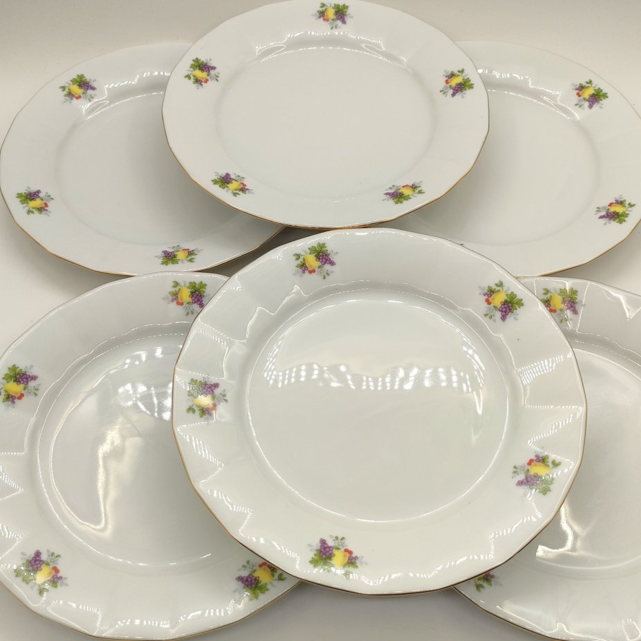 Набор из 6-ти обеденных тарелок с декором в виде фруктов и ягод, фарфор, деколь, золочение, Epiag D. F., Чехия, 1990-2015 гг.