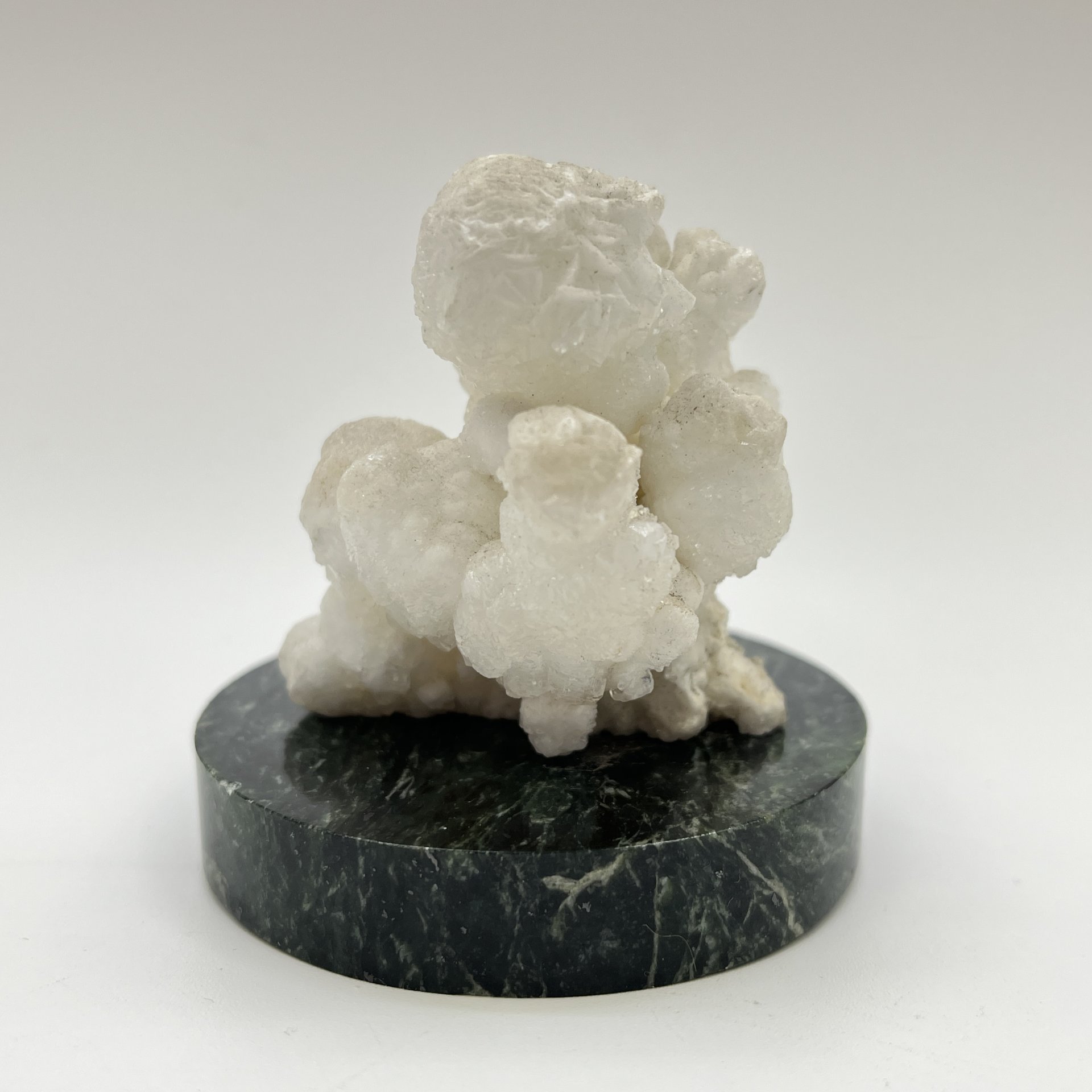 Статуэтка "Друза кристаллов кальцита", натуральный камень, СССР, 1970-1990 гг.