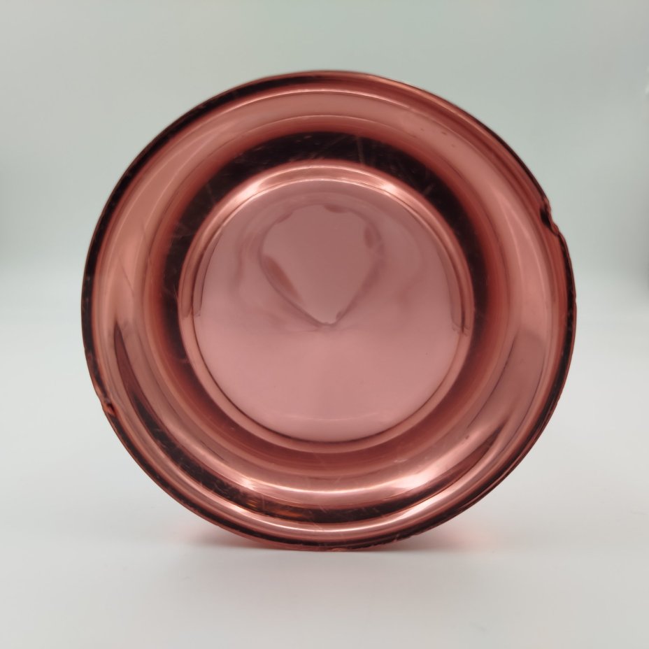 Ваза розоватого оттенка с волнистым краем (большая), Ливанский стекольный завод (Līvānu stikla fabrikа)