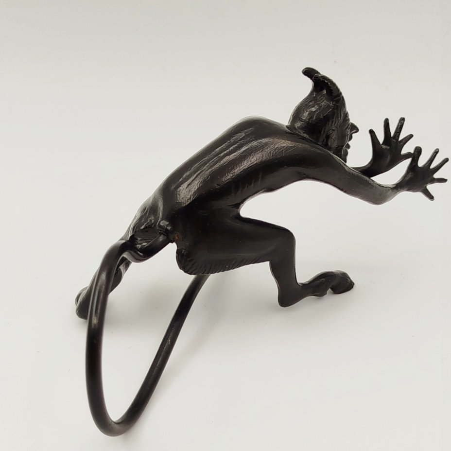 Статуэтка "Чертик"