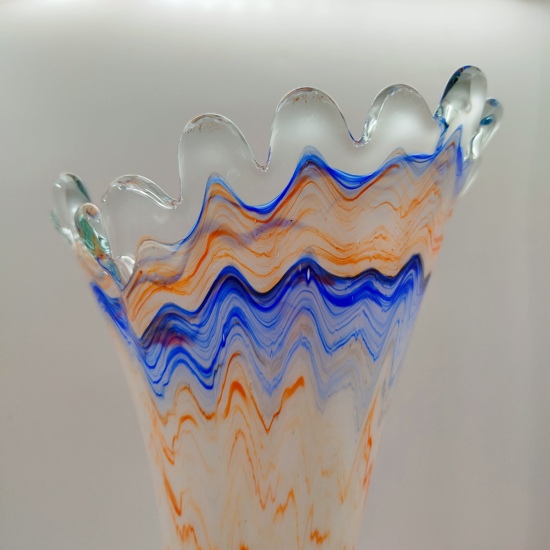 Ваза, стекло, гутная техника, Россия, 2000-2015 гг.