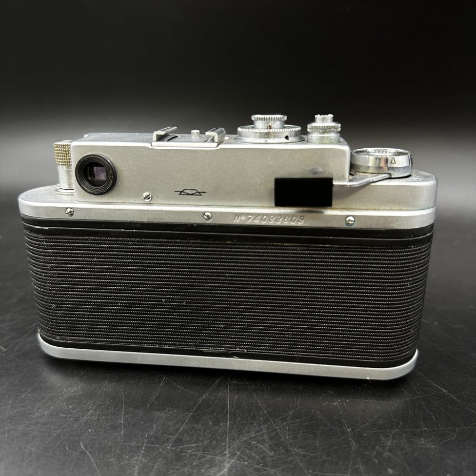 Фотоаппарат нерабочий "Зоркий-4К" с объективом "Индустар-50" 3,5/50, с кофром, Красногорский механический завод (КМЗ)