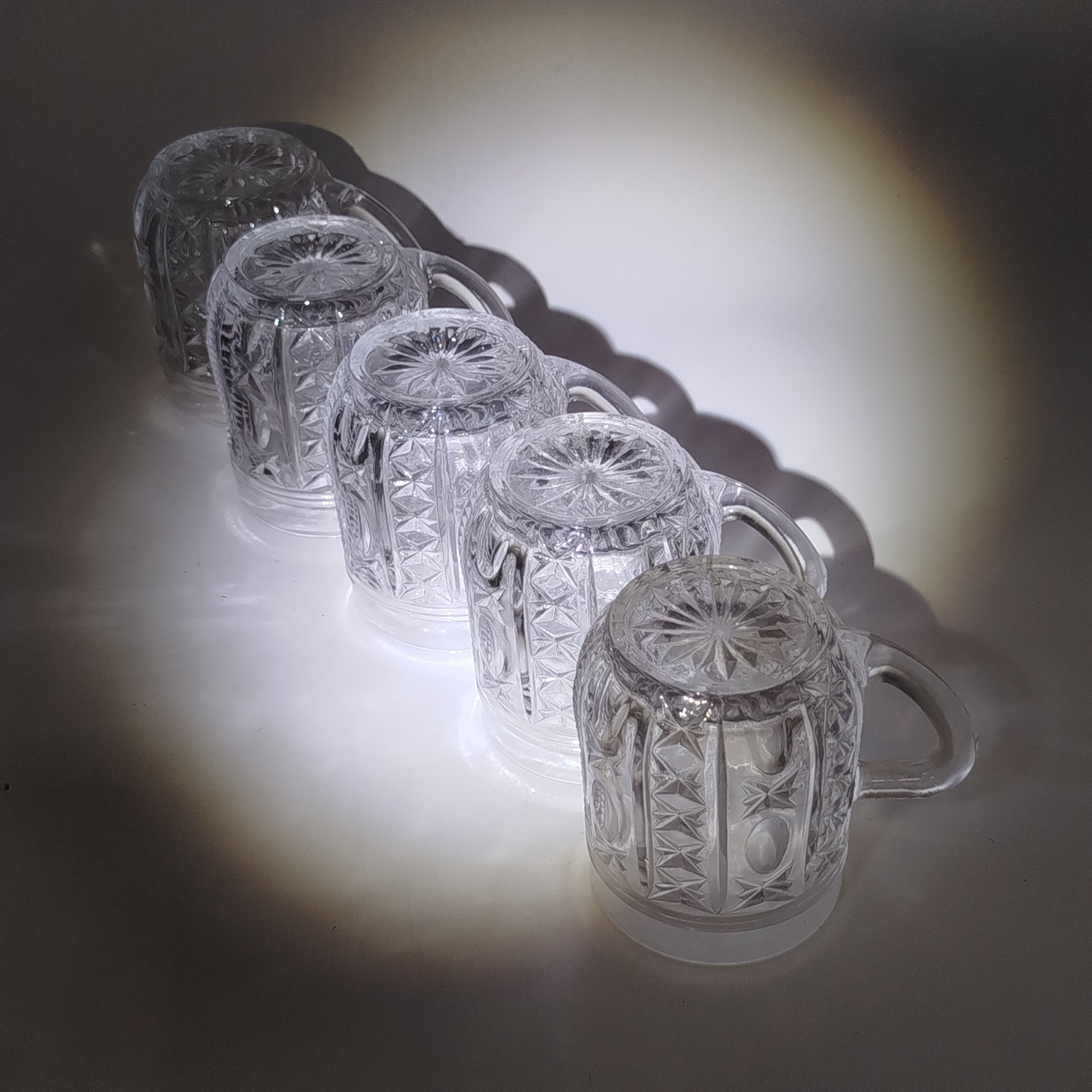 Набор кружек с рельефным декором на 5 персон, стекло, пресс, СССР, 1970-1990 гг.