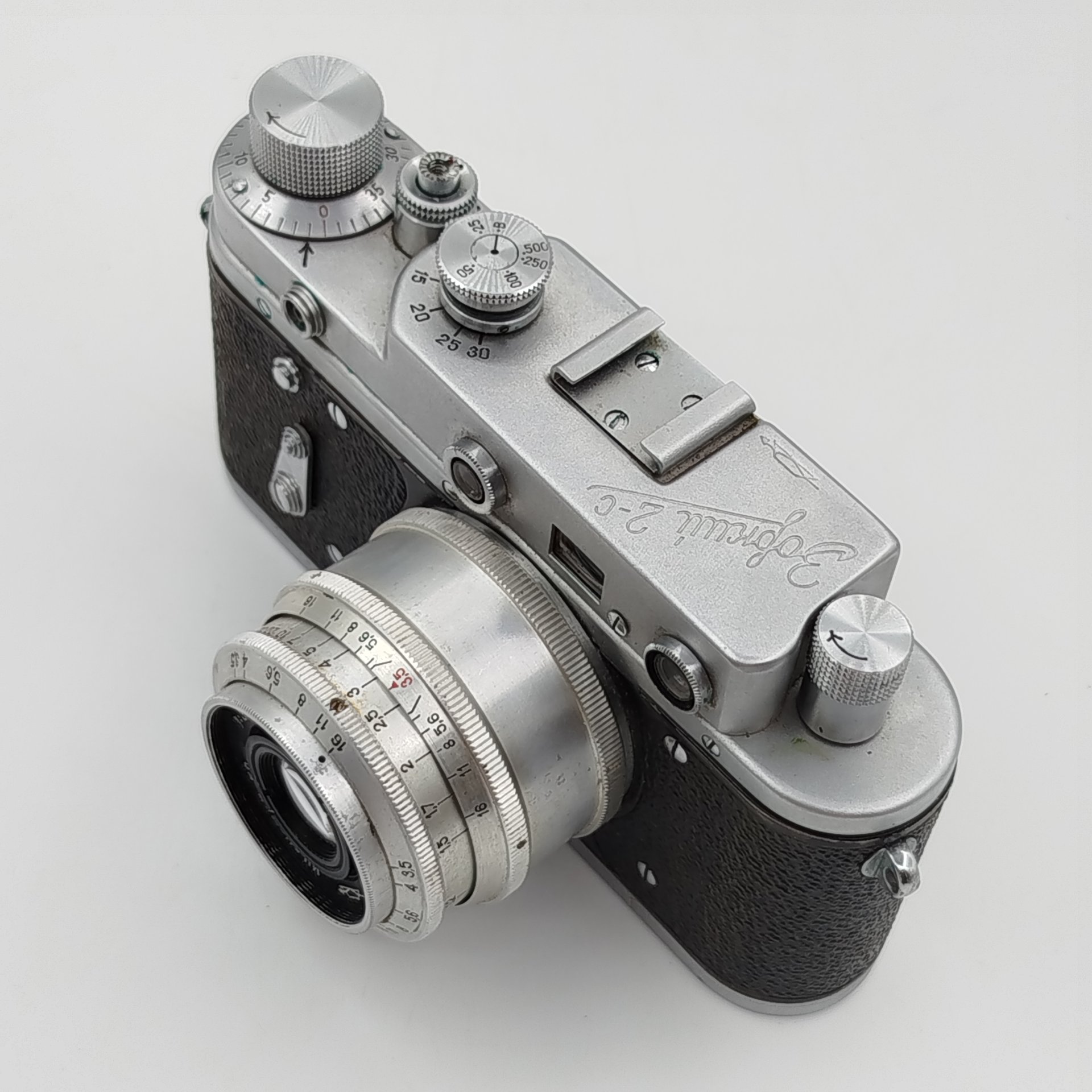 Фотоаппарат плёночный "Зоркий 2-с" с объективом "Индустар-50", Красногорский механический завод (КМЗ)