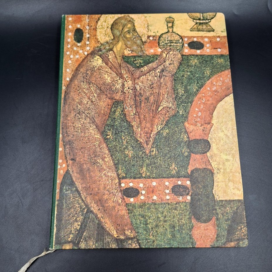 Книга "Живопись древнего Пскова XIII-XVI века"