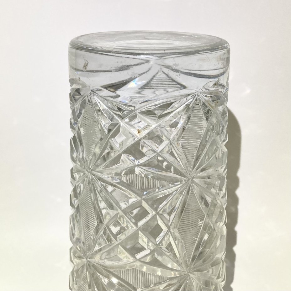Высокая ваза с геометрическим декором, хрусталь, алмазная грань, СССР, 1970-1990 гг.