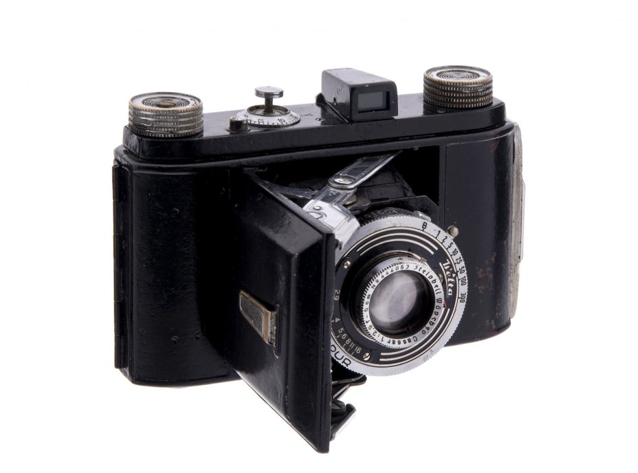 Складной шкальный фотоаппарат "Welta Weltix" с объективом Steinheil Munchen Cassar 1:2.9 f=5 cm, металл, компания Welta, Германия, 1935-1960 гг., Welta