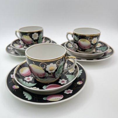 Набор из 3 чайных трио "Слива", автор А.А.Чекулина, фарфор, крытье, роспись, золочение, Дмитровский фарфоровый завод (ДФЗ Вербилки), СССР, 1954-1965 гг.