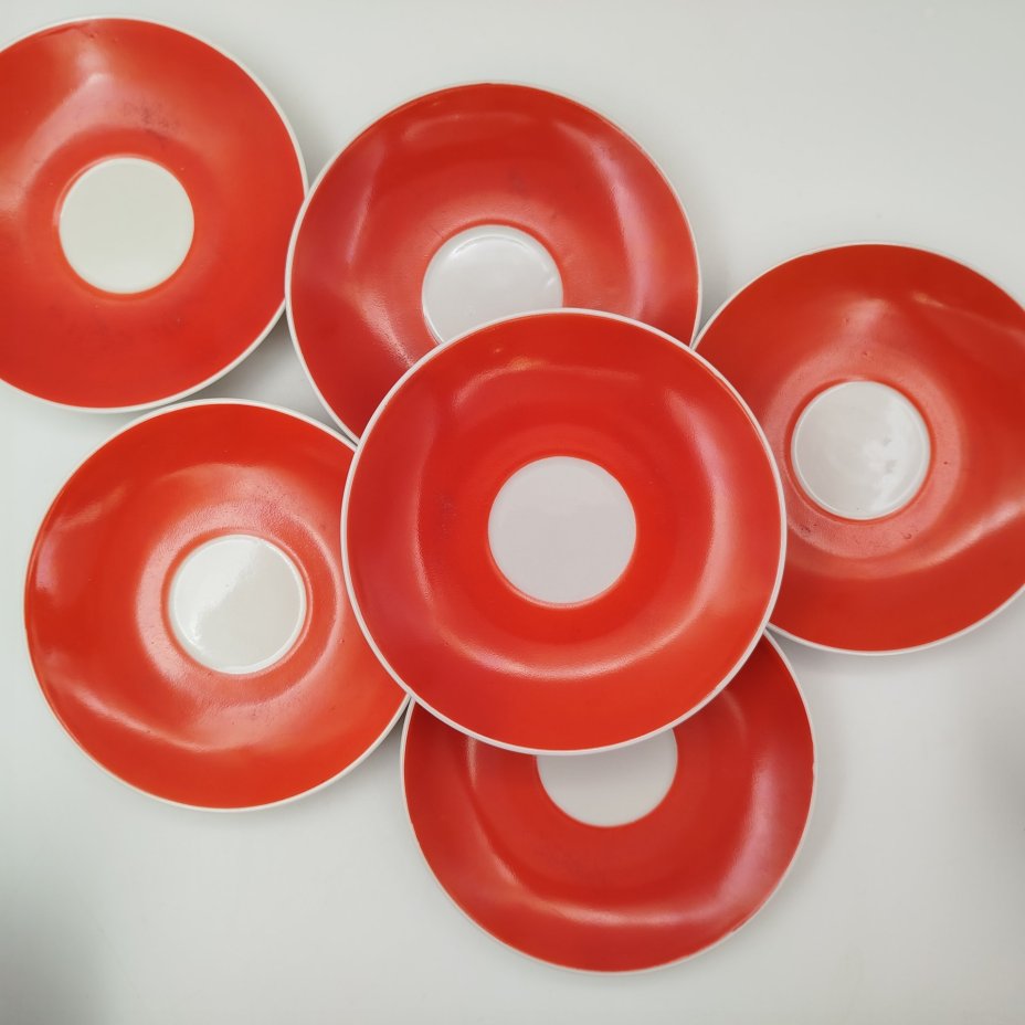 Сервиз «Северный» на 4 персоны (12 предметов), форма «Москва», автор формы С.Е. Яковлева, автор рисунка Н.М. Павлова, фарфор, деколь, Ленинградский фарфоровый завод (ЛФЗ), СССР, 1960-1970 гг.