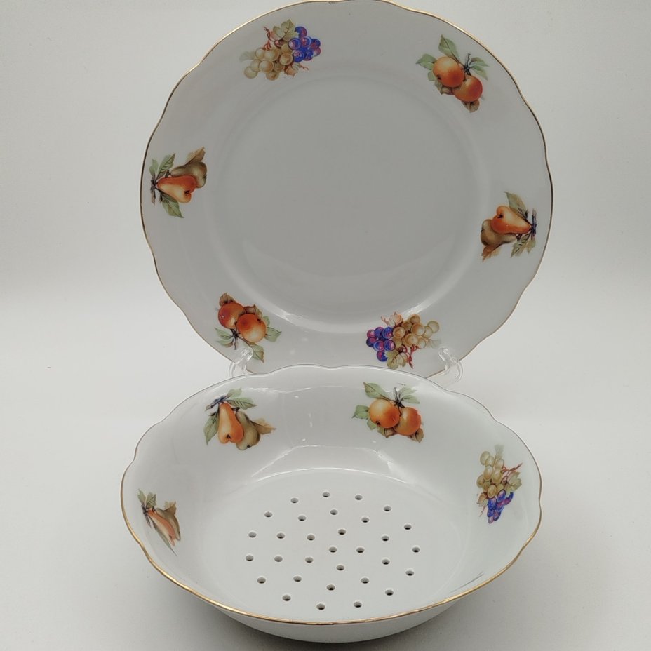 Набор для подачи фруктов и ягод (дуршлаг и тарелка), фарфор, деколь, золочение, Winterling Marktleuthen Bavaria, Бавария, 1950-1980 гг.