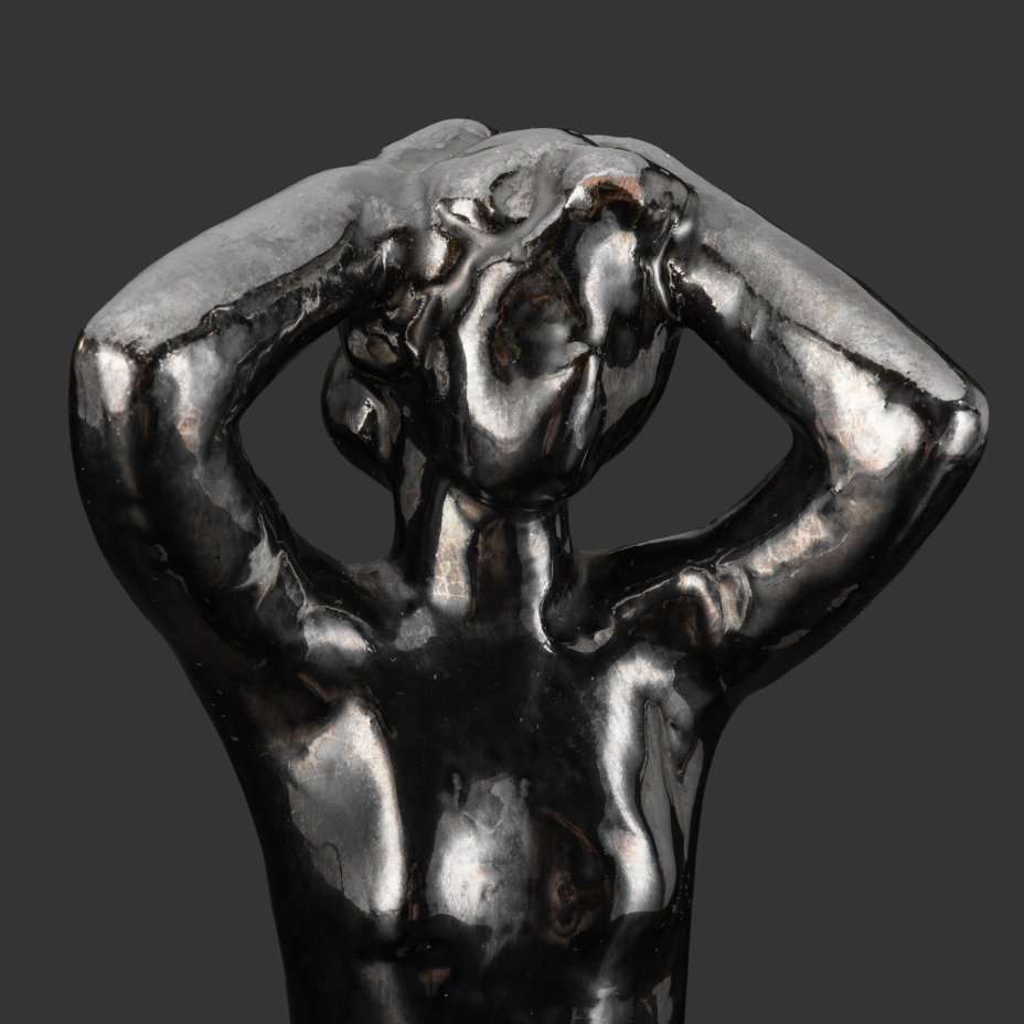 Скульптура "Обнаженная", автор предположительно Н.А. Силис, керамика, поливы, Гжельский керамический завод, СССР, 1960-1970 гг.