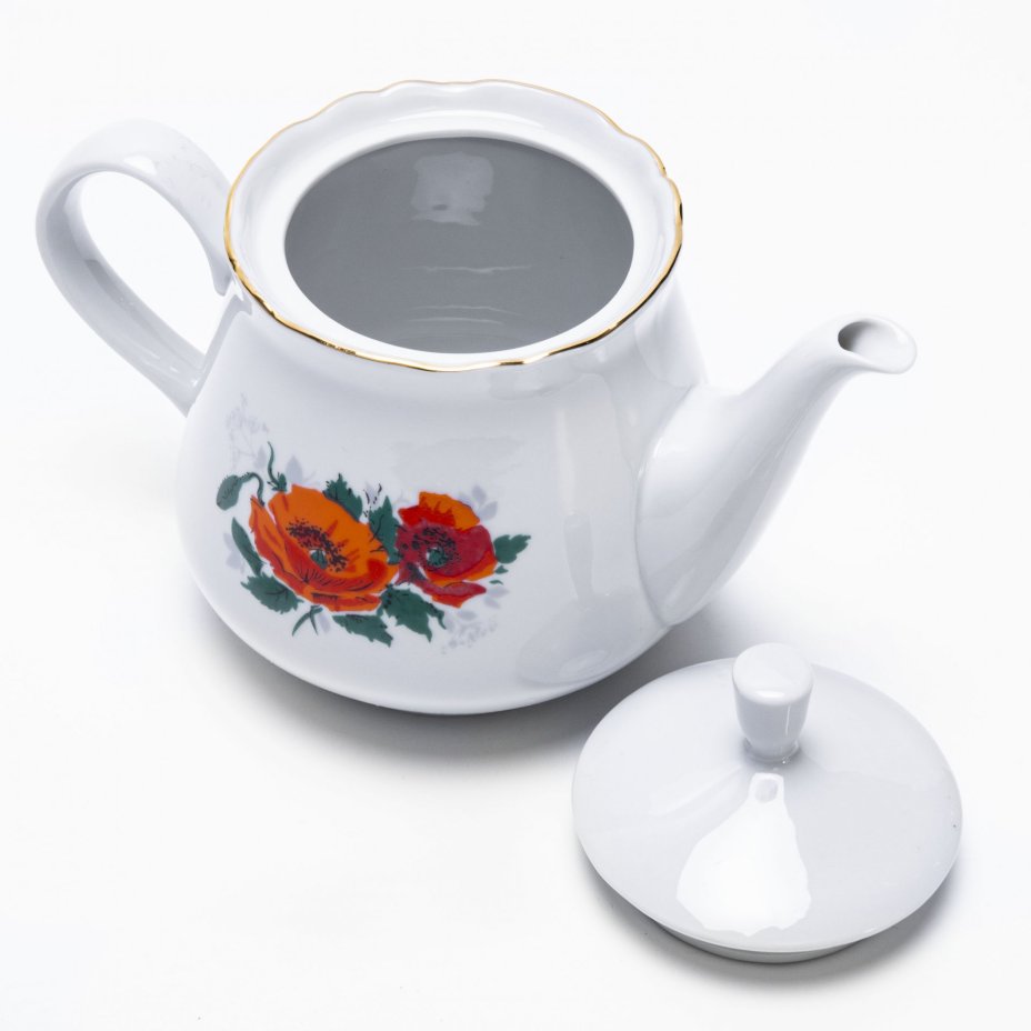 Чайник с цветочным декором, фарфор, деколь, золочение, фабрика "Kalk Porcelain", ГДР, 1945-1972 гг.