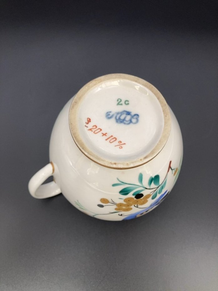Молочник с росписью, ЛФЗ