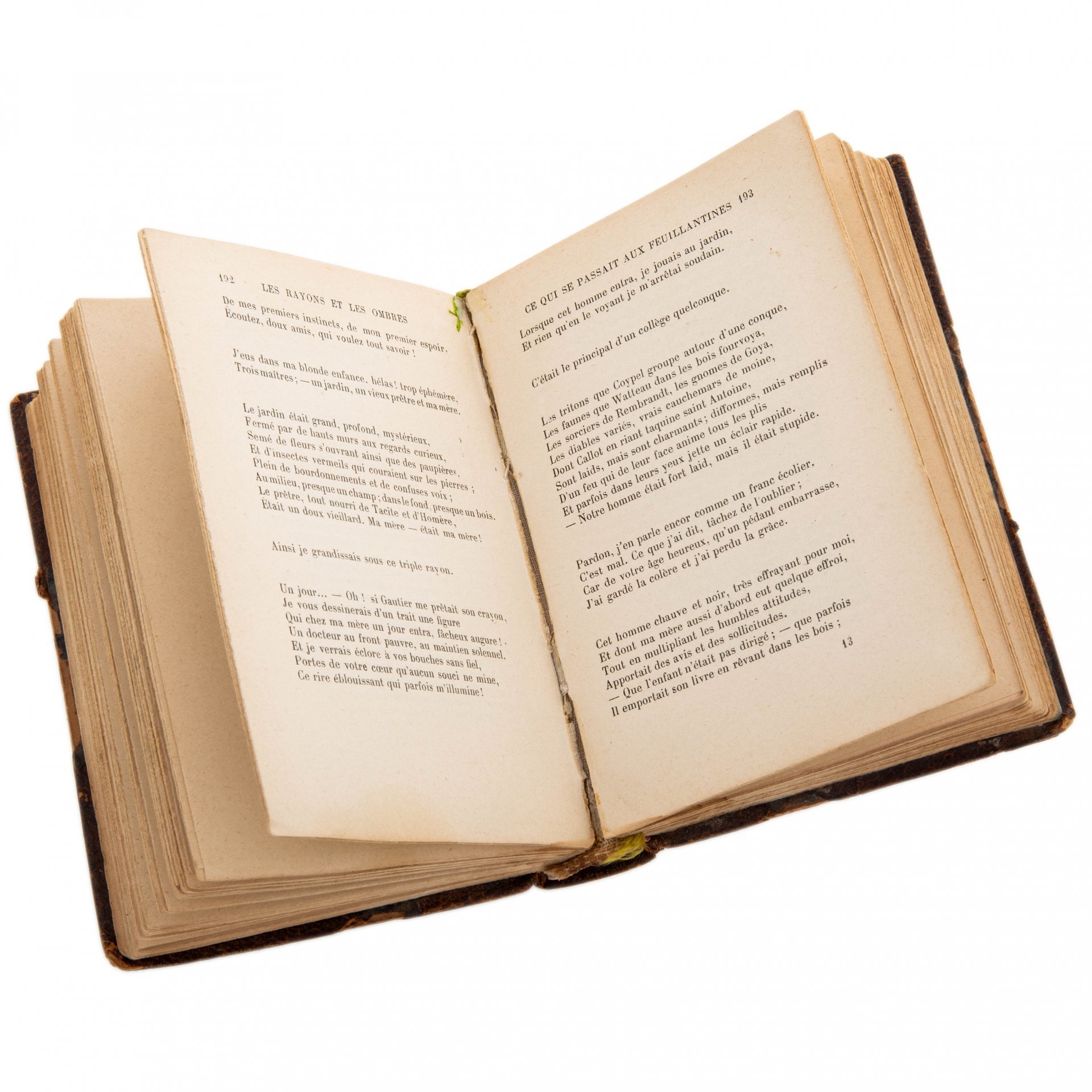 Книга "Поэтические произведения Виктора Гюго" (на французском языке), бумага, печать, Париж, Франция, 1890 г.