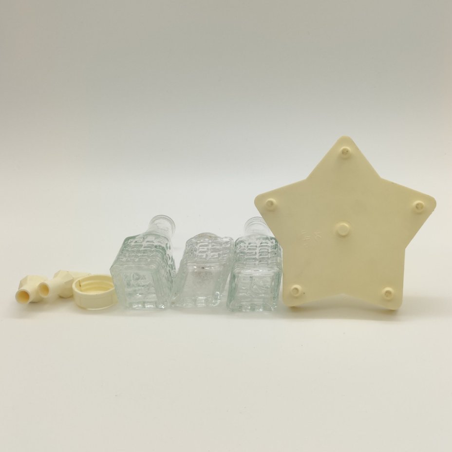 Набор для специй на подставке из 3-х предметов (солонка и две бутылочки для масла и уксуса)