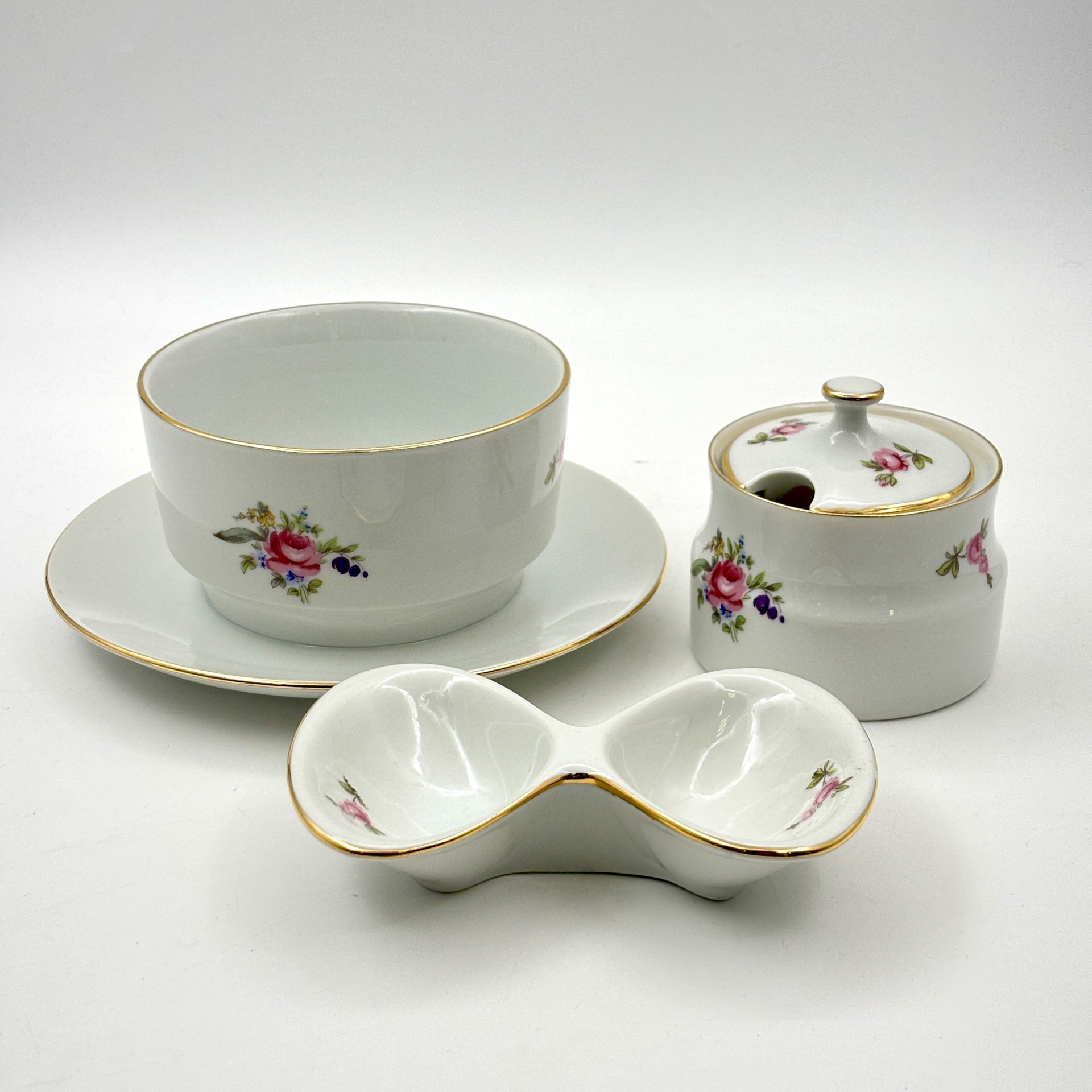 Набор для специй с цветочным декором (соусник, горчичница и менажница), фарфор, деколь, золочение, Bohemia (Neurohlau), Чехословакия, 1970-1990 гг.