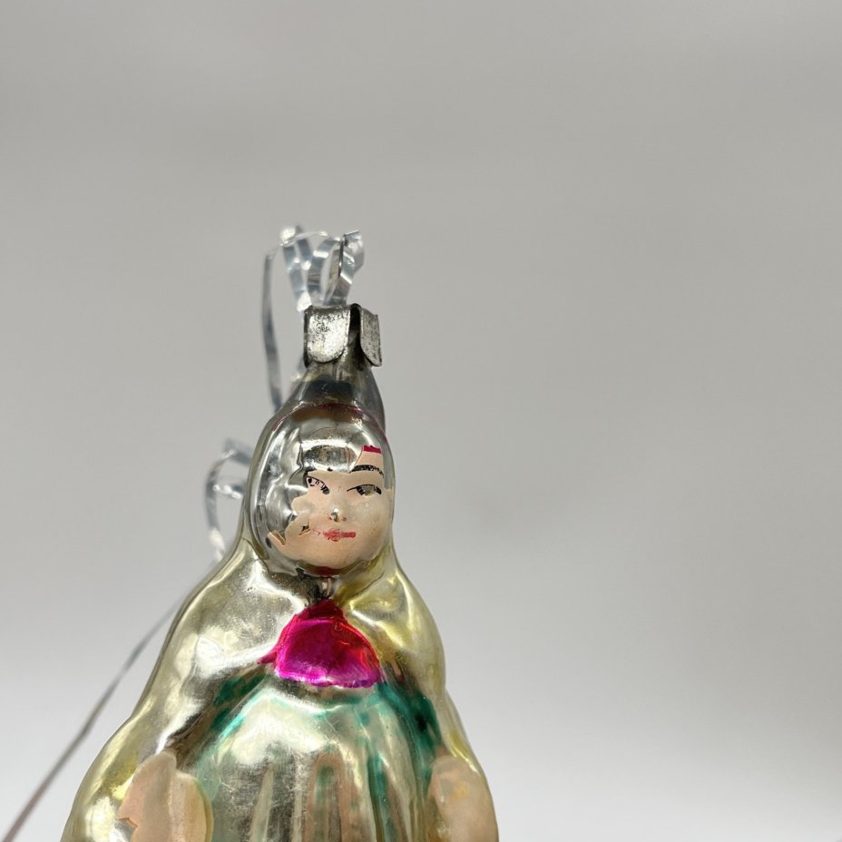 Ёлочная игрушка "Шамаханская царица", из набора "Сказка о золотом петушке", стекло, роспись, металл, Завод стеклянных ёлочных украшений и оптических изделий, г. Москва, СССР, 1950-1960 гг.