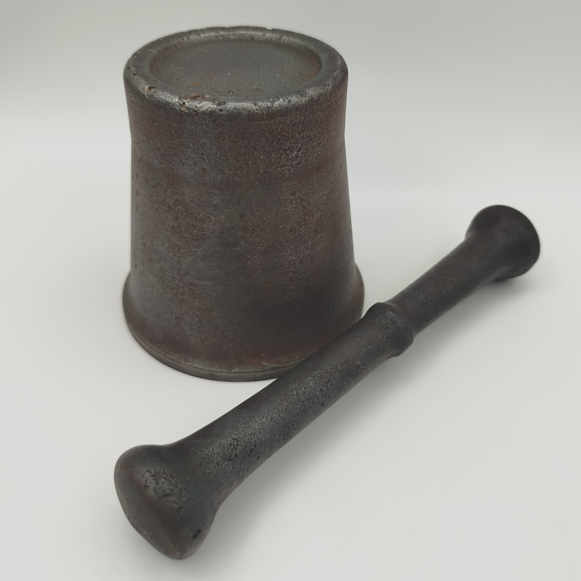 Ступа с пестиком, чугун, литье, Россия, 1900-1940 гг.