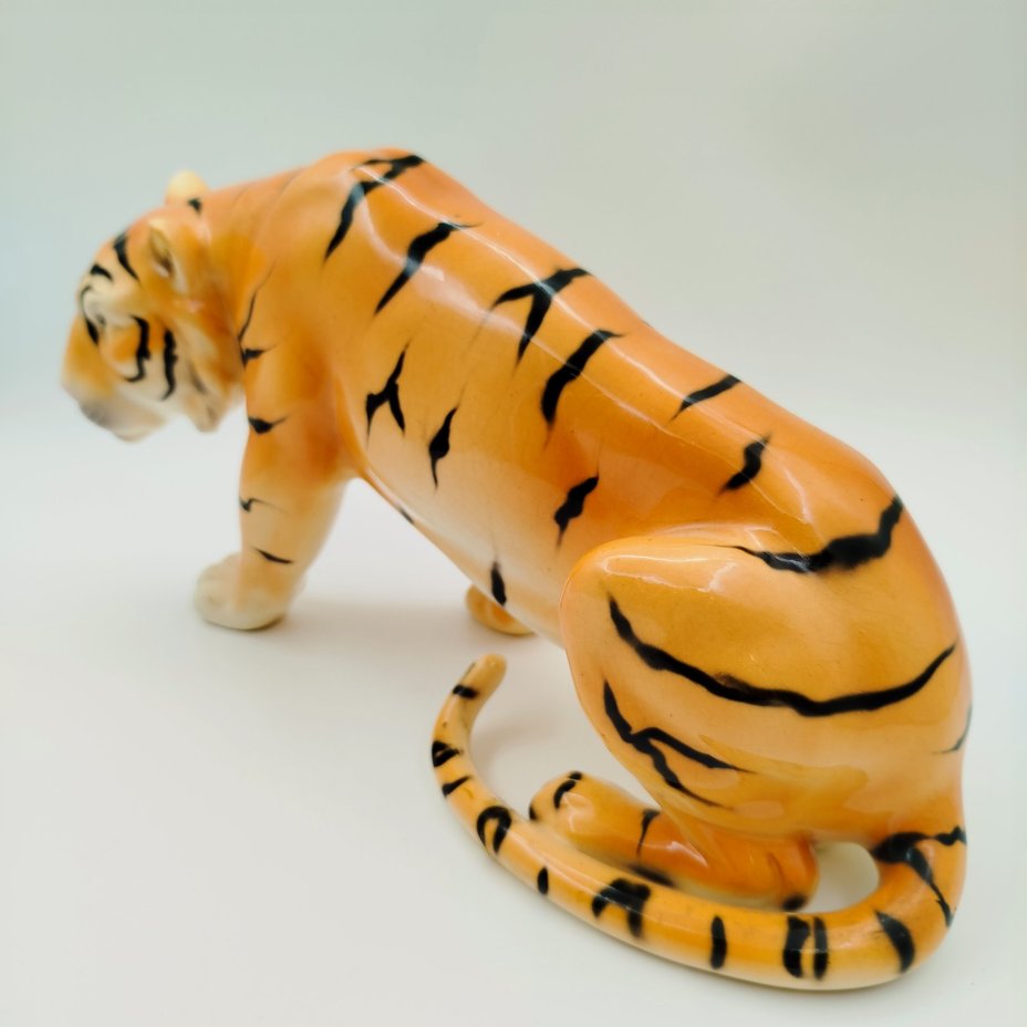 Статуэтка "Тигр", фаянс, роспись, Sitzendorf, Германия, 1950-1970 гг.