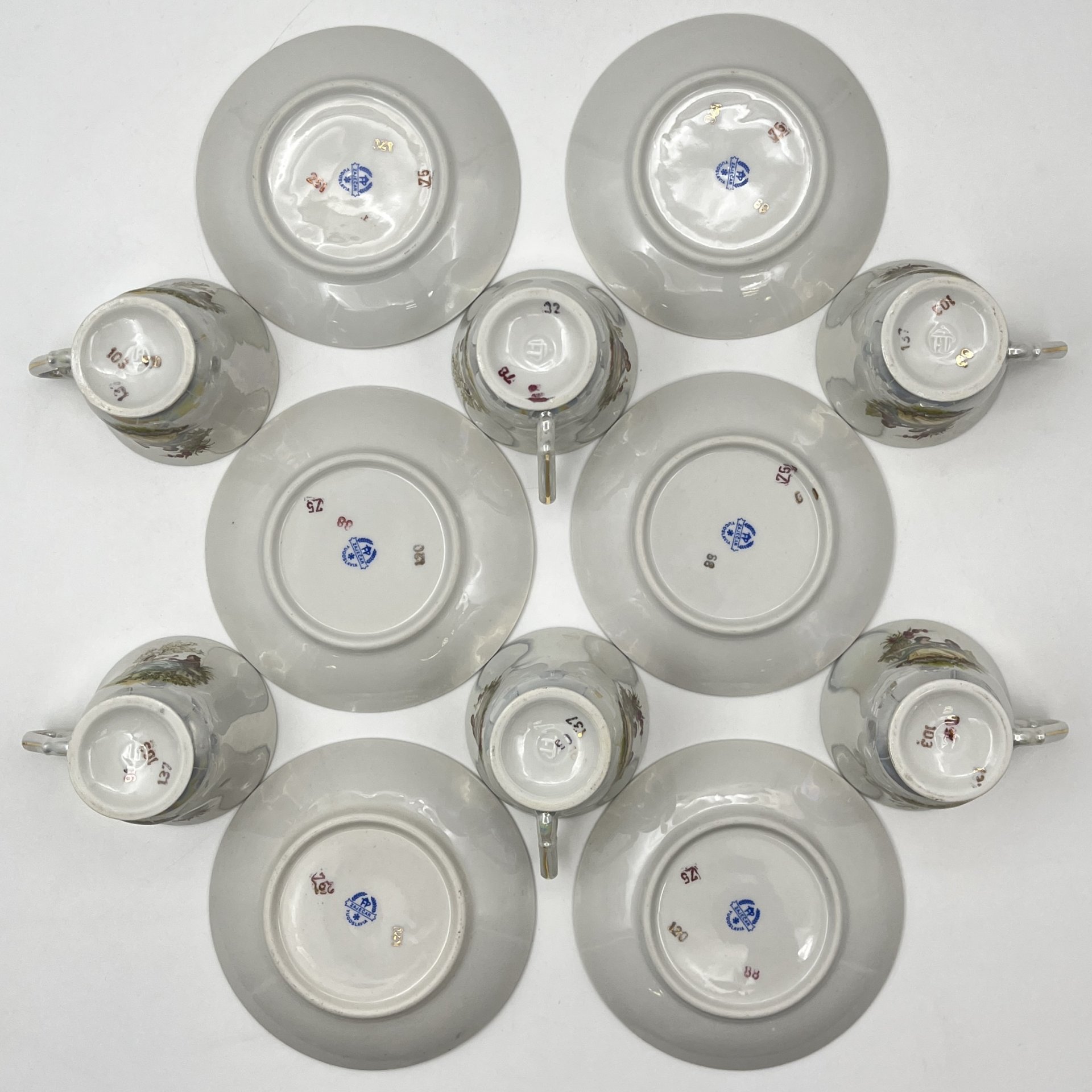 Сервиз кофейный на 6 персон с изображением галантных сцен (15 предметов)