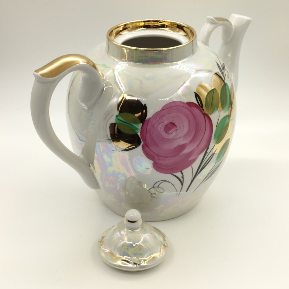 Чайник доливной "Роза" (крышка в подборе), фарфор, люстр, золочение, роспись, Дулевский фарфоровый завод (Дулёво), СССР, 1968-1991 гг.