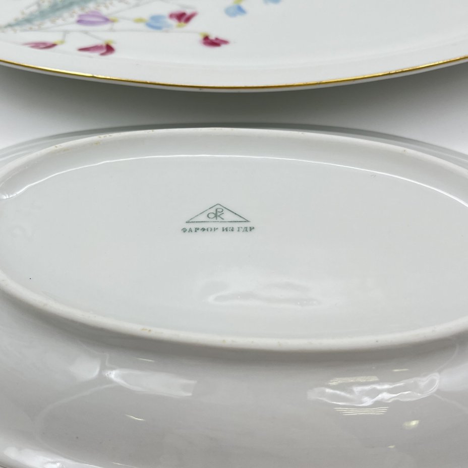 Набор из 2-х селёдочниц, украшенных изображением полевых цветов, Porzellanwerke Könitz (OPK), фарфор, деколь, золочение, ГДР, 1954-1962 гг.